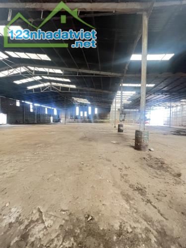 Cho Thuê Xưởng Bến Cát Bình Dương – Khu Vực Sản Xuất Đa Ngành Nghề.Diện tích: 2400m² .Giá - 1