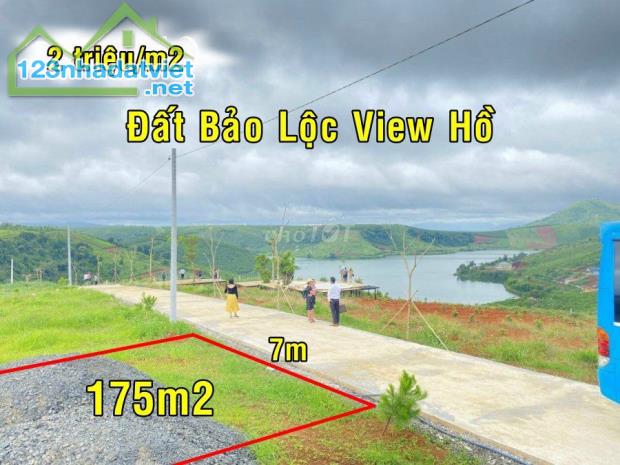 500tr Bán đất nghĩ dưỡng 175m2 chính chủ, đường nhựa view hồ Bảo Lộc