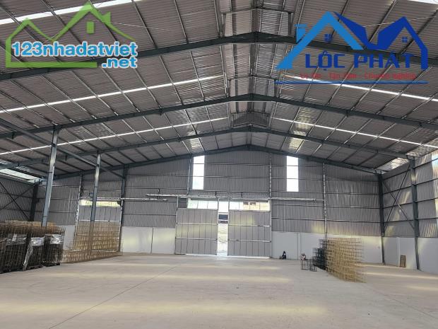 Cho thuê xưởng 2.100m2 P Phước Tân, Tp Biên Hoà, ĐN giá 75 triệu - 3