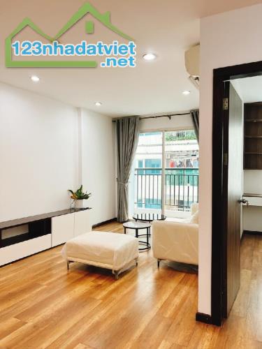 CĂN HỘ CHUNG CƯ CAO CẤP HỒ GƯƠM PLAZA. TẠI MỘ LAO,HÀ ĐÔNG  DT 72M2. TẦNG 22. MT5M. GIÁ BÁN