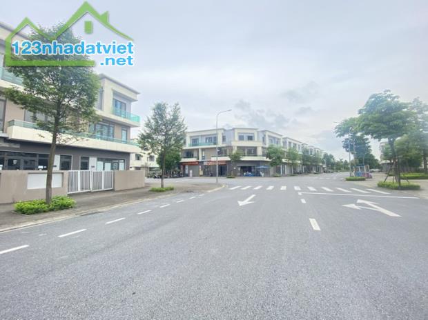 Bán Shophouse nằm Trên Trục Phố Đi Bộ 26m tại Trung Tâm Đô Thị Centa city - 1