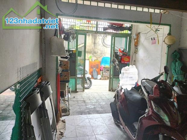 NHÀ NÁT QUẬN 3 SÁT MẶT TIỀN HOÀNG SA, HẺM 3M THÔNG THOÁNG, 50M2 (3.6*15M) TIỆN XÂY, 5 TỶ - 1