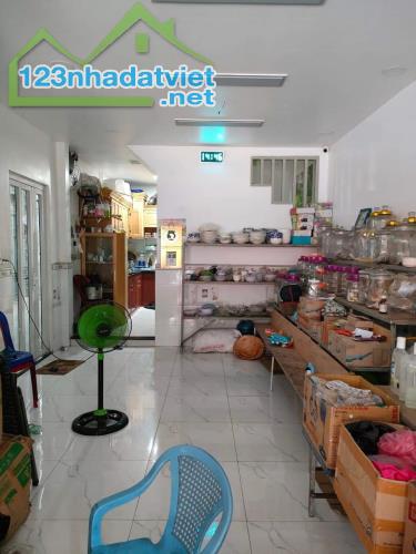 Nhà Bán MT Đường Số 17, Chợ Chiều Tân Quy, Chỉ 11 Tỷ 9, 4mx14.5m, 2 Tầng, Quận 7 - 2