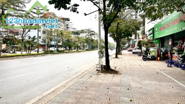 BÁN ĐẤT ĐẸP 55M, MT 4,7 #ĐÀM QUANG TRUNG - NGÕ Ô TÔ THÔNG, Ô TÔ VÀO ĐẤT, GẦN AEON