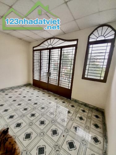 BÁN NHÀ MẶT TIỀN LÊ VĂN QUỚI, 5x19M, GIÁP TÂN PHÚ, KHU VỰC BUÔN BÁN TẤP NẬP