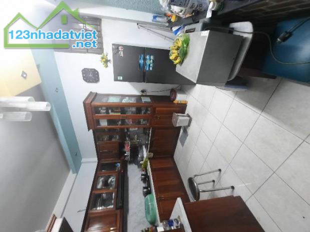 Nhà Bán MT Đường Số 79, Chỉ 12 Tỷ 7, 4 Tầng, 4m2x10, P Tân Quy, Quận 7 - 2
