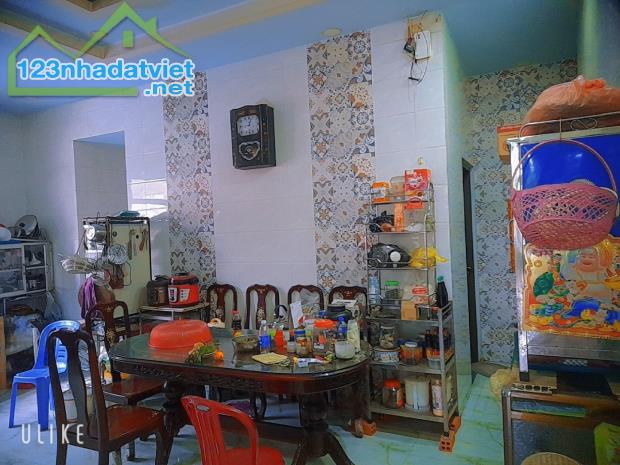 Giảm sốc 13 tỏi Villa nhà xưởng sân vườn cạnh Tên Lửa Bình Tân.