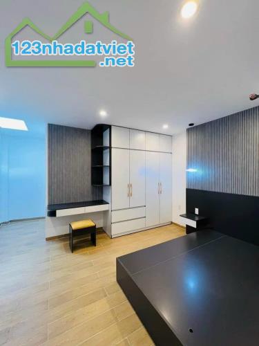 Nhà 3 tầng full nội thất, k120 Nguyễn Huy Tưởng, ngay Bến xe, Hoà Minh Liên Chiểu - 3