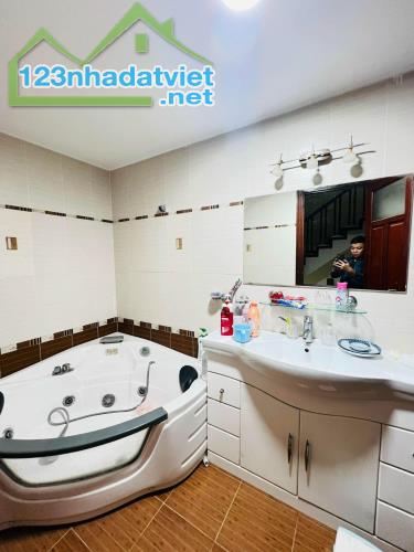 BÁN LK KĐT XA LA NGAY MƯỜNG THANH DIỆN TÍCH 76M2x 5 TẦNG MT 5M2 GIÁ 14.5 TỶ - 1