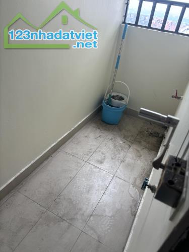 Cho thuê căn hộ chung cư full đồ tại Valencia Việt Hưng. S:61m2. 2 ngủ 2wc. Giá:7tr5