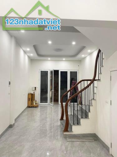 20m ra mặt phố Vũ Trọng Phụng, đối diện khu Hapulico - ngõ thông rộng - 48m2 4 tầng - 3