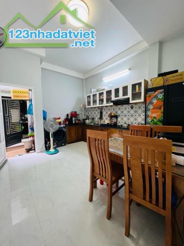 [ TIN THẬT ] NHÀ ĐẸP LÊ VĂN VIỆT, 54m2, 2 TẦNG, SẠCH ĐẸP, AN NINH, HIỆP PHÚ, QUẬN 9 - 1