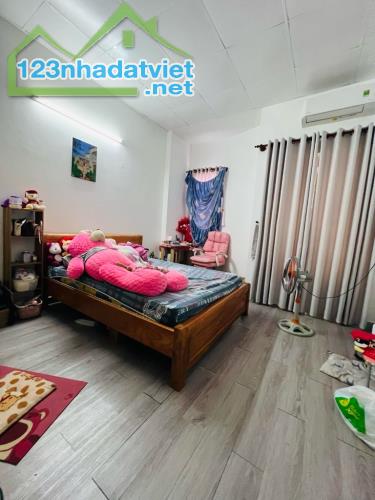 [ TIN THẬT ] NHÀ ĐẸP LÊ VĂN VIỆT, 54m2, 2 TẦNG, SẠCH ĐẸP, AN NINH, HIỆP PHÚ, QUẬN 9 - 4