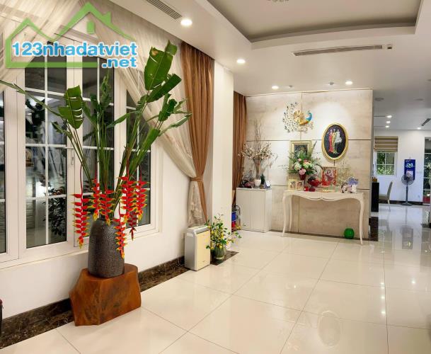 💥 Rẻ nhất Biệt Thự Vinhomes Riverside Long Biên, 225m2 4T MT 9m, Chỉ 78 Tỷ 💥 - 1