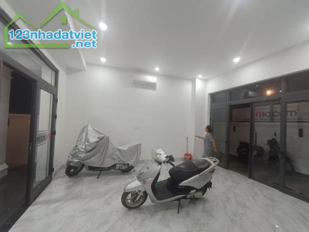 Sang nhượng gấp căn nhà phố 108m², đất duy nhất tại Vinhomes Grand Park! - 1