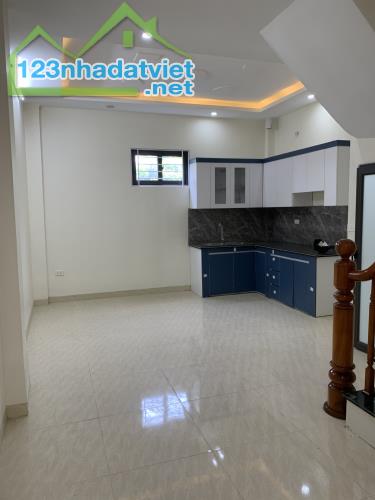 NHÀ ĐẸP 40M2,3 TẦNG GIÁ 2TỶ46 DUY NHẤT ĐẠI THÀNH,GẦN CHỢ NHÀ VĂN HÓA CÁC TRƯỜNG HỌC - 5