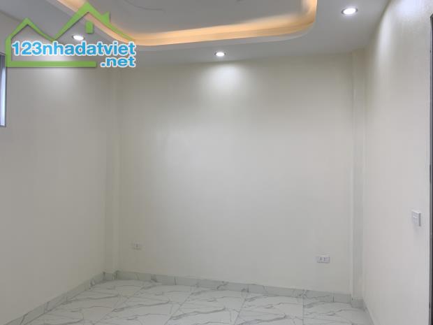 NHÀ ĐẸP 40M2,3 TẦNG GIÁ 2TỶ46 DUY NHẤT ĐẠI THÀNH,GẦN CHỢ NHÀ VĂN HÓA CÁC TRƯỜNG HỌC - 3