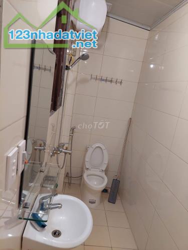 Cho thuê nhà ngõ phố Thợ Nhuộm, 2 tầng, 2 phòng ngủ, 2 toilet - 4