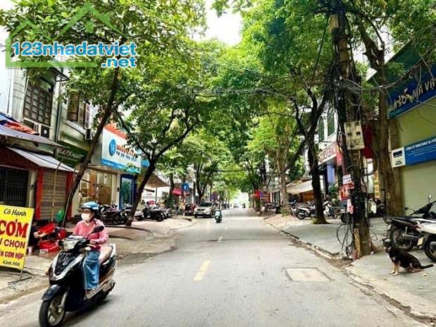 BÁN NHÀ - PHÂN_LÔ Ô_TÔ - VIEW HỒ HOÀNG_CẦU DTSD 30M x 6T 8,5 TỶ