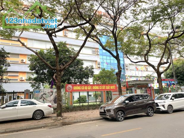 Bán Nhà Siêu Đẹp Phố Linh Đàm, Quận Hoàng Mai, 79m x 4T. Giá 11 Tỷ.