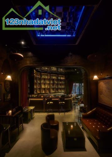 Cần Sang Nhượng Quán Cocktail Bar Siêu Đẹp Ở Hoàn Kiếm Hà Nội khu vực siêu đẹp phố cổ ăn