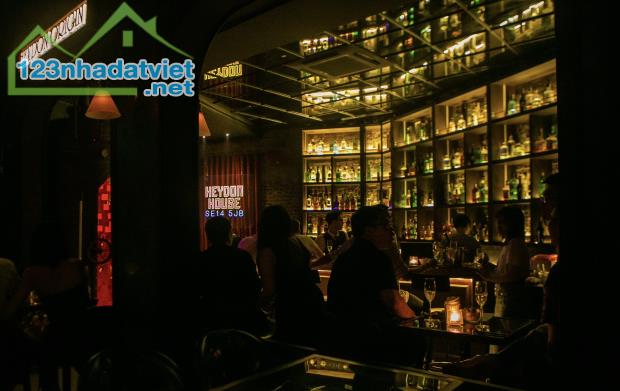 Cần Sang Nhượng Quán Cocktail Bar Siêu Đẹp Ở Hoàn Kiếm Hà Nội khu vực siêu đẹp phố cổ ăn - 2