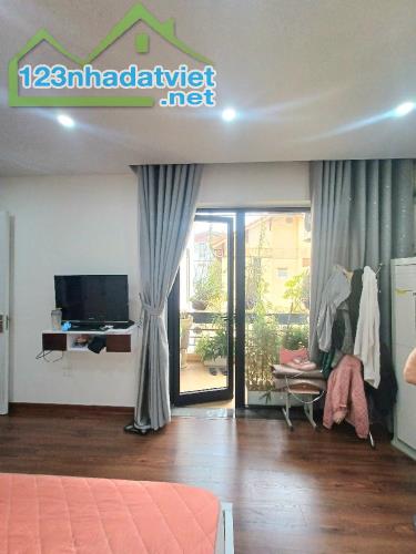 Bán nhà phố Lạc Long Quân,diện tích 100m2,giá 16 tỷ - 1