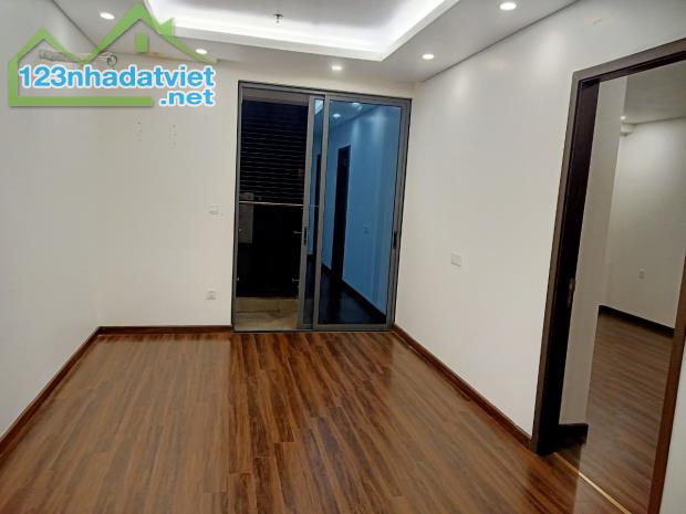 Căn hộ 65m2 2PN + 2WC Hoàng Huy Grand Tower, Sở Dầu - Giá 1,8 tỷ - 4