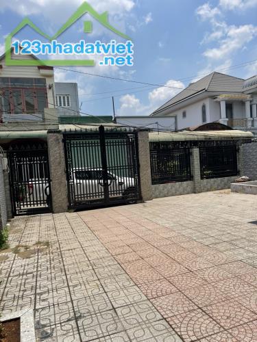 Nhà đẹp- giá tốt Chính Chủ Cần bán nhanh căn nhà vị trí đẹp tại huyện Trảng Bom tỉnh Đồng - 3