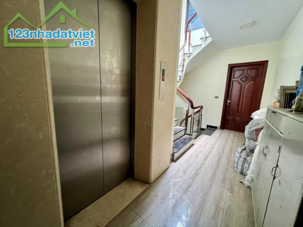 PHÂN LÔ PHÚ DIỄN VỈA HÈ NGÕ THÔNG KINH DOANH Ô TÔ TRÁNH THANG MÁY 6T DT 61 M2 22,8 TỶ. - 4