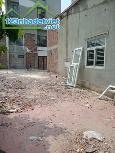 Bán gấp đất Trung Văn, Nam Từ Liêm 65m2 MT8m phù hợp xây CCMN chỉ nhỉnh 6 tỷ