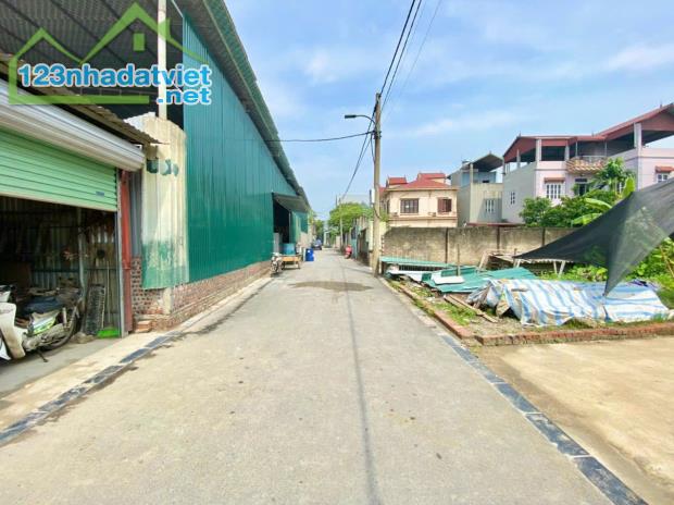 BÁN ĐẤT BẾN TRUNG BẮC HỒNG THÔNG Ô TÔ TRÁNH 46M 3.26 TỶ ĐÔNG ANH