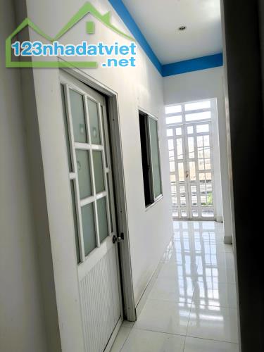 Cho thuê nhà 1T1L 2pn 120m2 đường số 11 Linh Xuân - 4