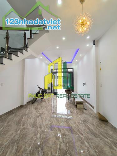 2,75 tỉ/ 60m2 bán nhà 1T1L ngay Hoá An đường 8m SHR TC full nội thất - 2