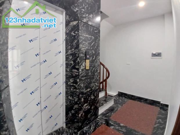 Bán nhà 6 tầng thang máy Dịch Vụ La Nội-Dương Nội-Hà Đông vỉa hè ô tô tránh phun nội thất - 3