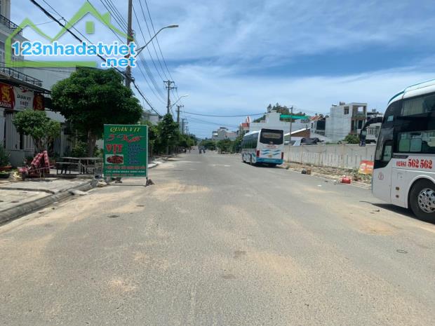 Bán đất mặt tiền Trần Khát Trân, p. Vĩnh Hòa, Nha Trang. Diện tích 92m2 giá chỉ 4.15 tỷ - 2