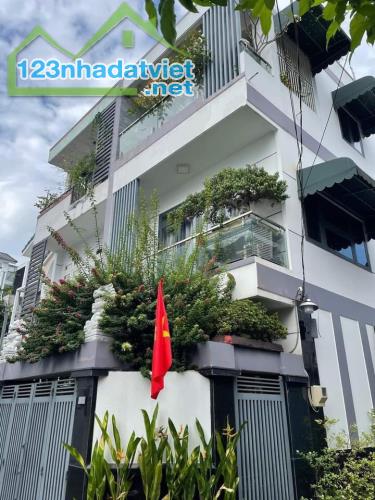 Nhà Đình Phong Phú Phước Long B 2 Mặt Tiền,ĐẸP Lung Linh, DTSD 160M2, HXH, VÀO Ở NGAY