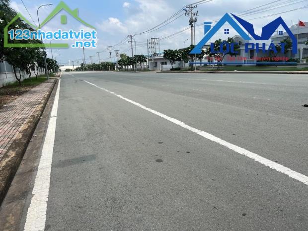 Bán nhà xưởng 5.000 m2 giá siêu rẻ chỉ 19 tỷ KCN Trảng Bom Đồng Nai - 3