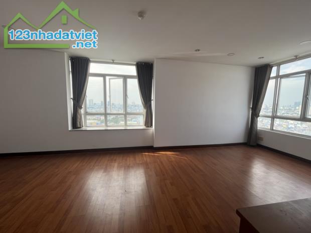 Cho thuê căn hộ Hoàng Anh Giai Việt Quận 8, Dt : 150 m2, 3PN, 2WC, Giá : 13 tr/th, - 1