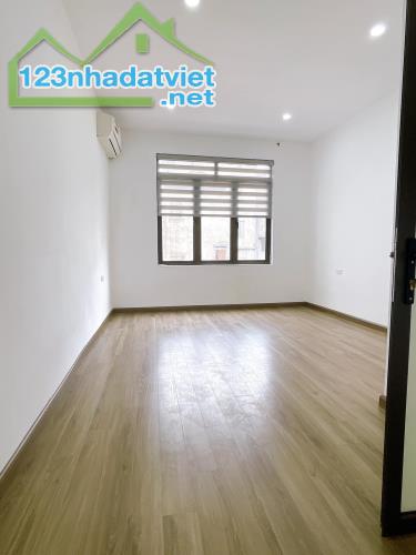 🏠🏠BÁN NHÀ ĐÊ TÔ HOÀNG - 25m2 x 4 tầng - Giá 3.95 tỷ - Sổ đỏ chính chủ - 3