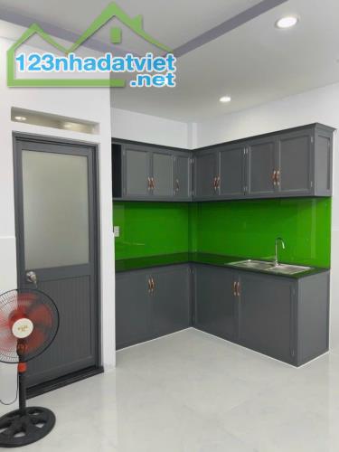 Bán nhà bình tân, 2 tầng , đường số 8b, diện tích ( 4 x 8 ), nhỉnh 3,xx tỷ - 4