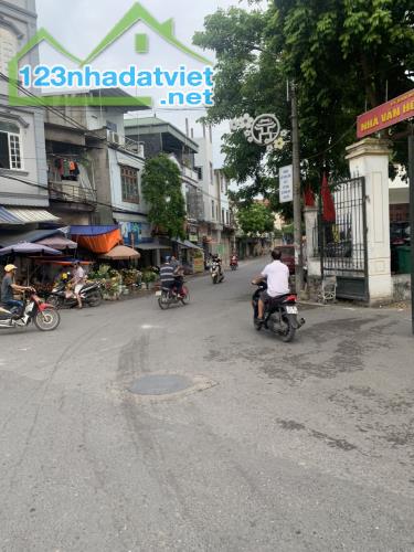 410m mặt đường chợ 12m kinh doanh đỉnh tại Hồng Vân, Thường Tín