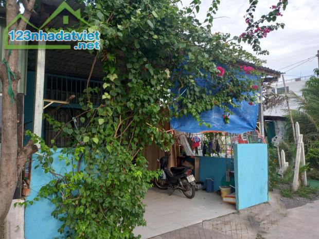 Nhà An Phú Đông 9 Q12, 105m2, 5x21m chỉ 4.x tỷ