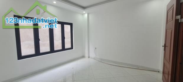 Cho thuê nhà nguyên căn Tân Lập 38m2*4T. 350m đến Tân Tây Đô, Quốc Lộ 32. Kế chợ, Mầm Non - 3