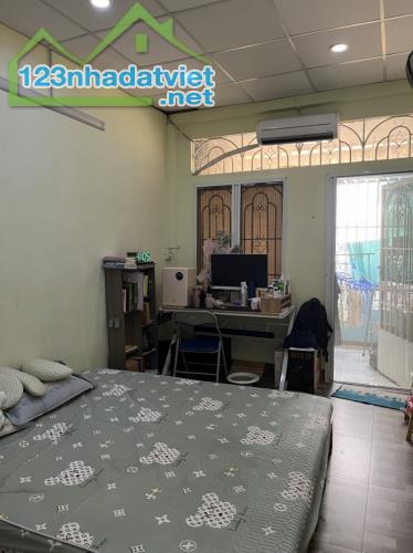 Bán 1/ Đất Thánh, Phường 6, Tân Bình - 37m2 - nhình 5 tỷ - 2