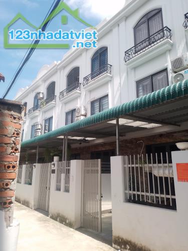 Siêu Hot..! Nhà LÔ GÓc 45m2, Ô TÔ tải đỗ Cửa, Cạnh Nhà Văn Hóa, 15p ra ĐH Phenikaa Giá chỉ