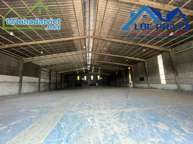 Cho thuê xưởng 2.200m2 P Phước Tân, TP Biên Hòa, Đồng Nai giá 85tr - 2