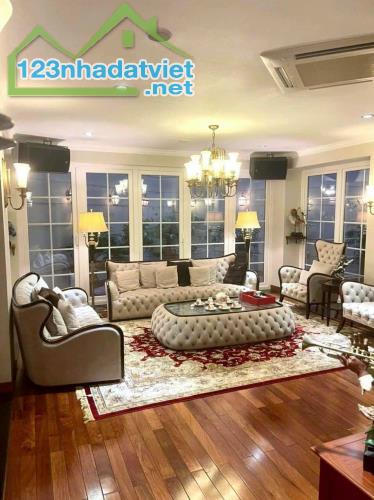 (Hot)! Bán nhà Mặt hồ Võ Thị Sáu, Hai Bà Trưng - view hồ - 242m2 - 8 tầng - Giá 65 tỷ - 2