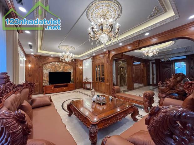 Bán siêu Biệt Thự nhà vườn Nguyễn Thị Định, Cầu Giấy. 238 m2 x 4T x Mt 35m Lô góc 2 thoáng - 5