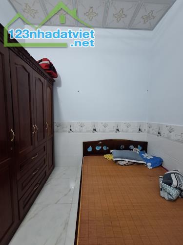 Bán nhà Tân Xuân ,Hóc Môn , DT 92 m2 . Giá chỉ  3.3 tỷ  (TL) - 1